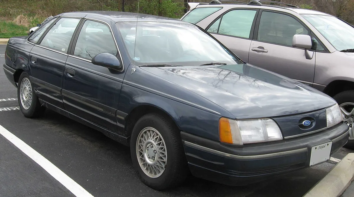 Ford Taurus 1st generation