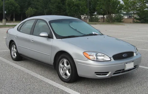 Ford Taurus 4th generation