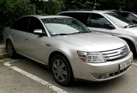Ford Taurus 5th generation — 4