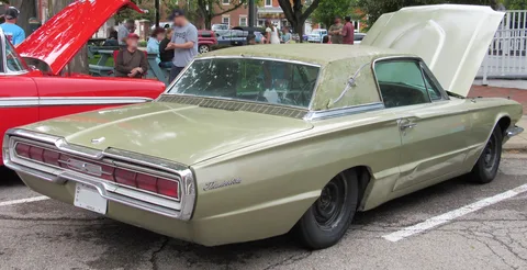 Ford Thunderbird fourth generation — 2