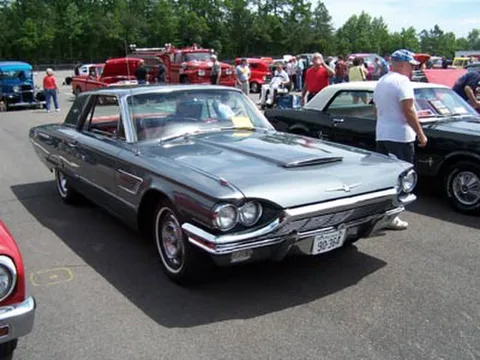 Ford Thunderbird fourth generation — 4