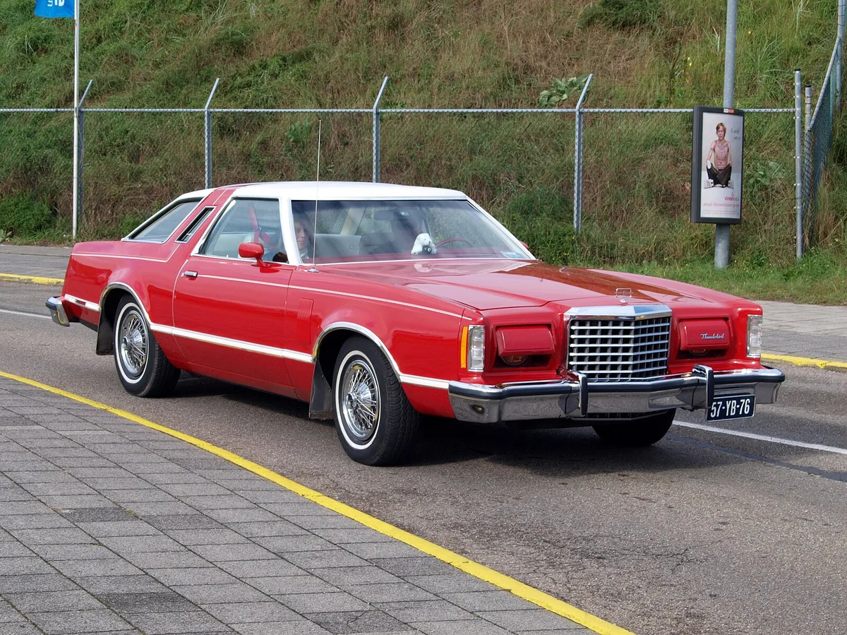 Ford Thunderbird