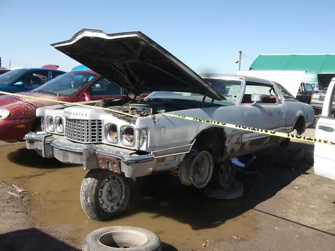 Ford Thunderbird (sixth generation) — 5