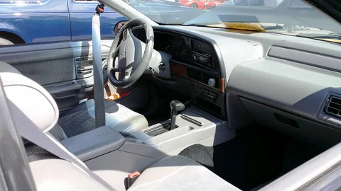 Ford Thunderbird (tenth generation) — 8