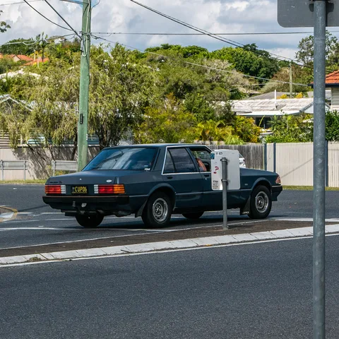 Ford XE Falcon — 5