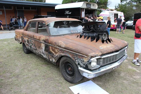 Ford XP Falcon — 4