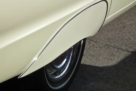 Ford XK Falcon — 8
