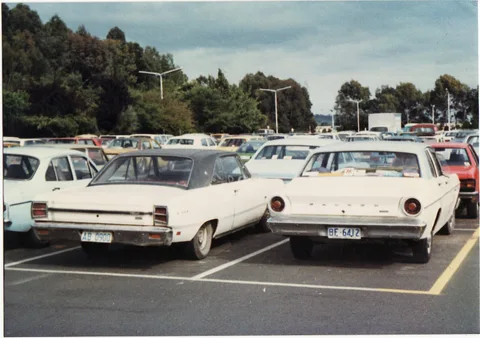Ford XR Falcon — 5