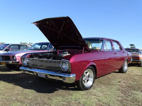 Ford XR Falcon — 7