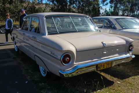 Ford XL Falcon — 3