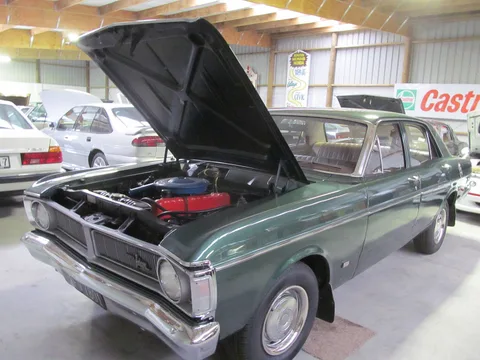 Ford XY Falcon — 5