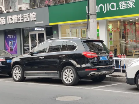 Haval H8 — 7