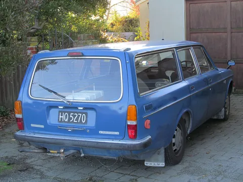 Volvo 145 — 8
