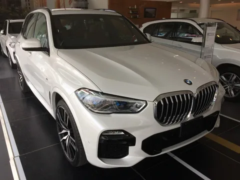 BMW G05 — 6