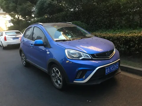 Geely Yuanjing X1 — 8