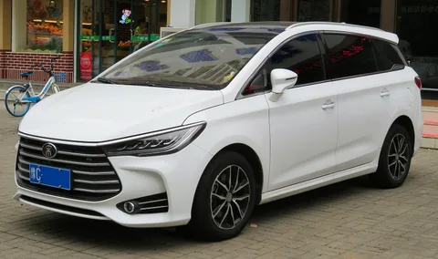 BYD Song Max — 7