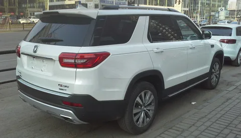 Changan CS95 — 4