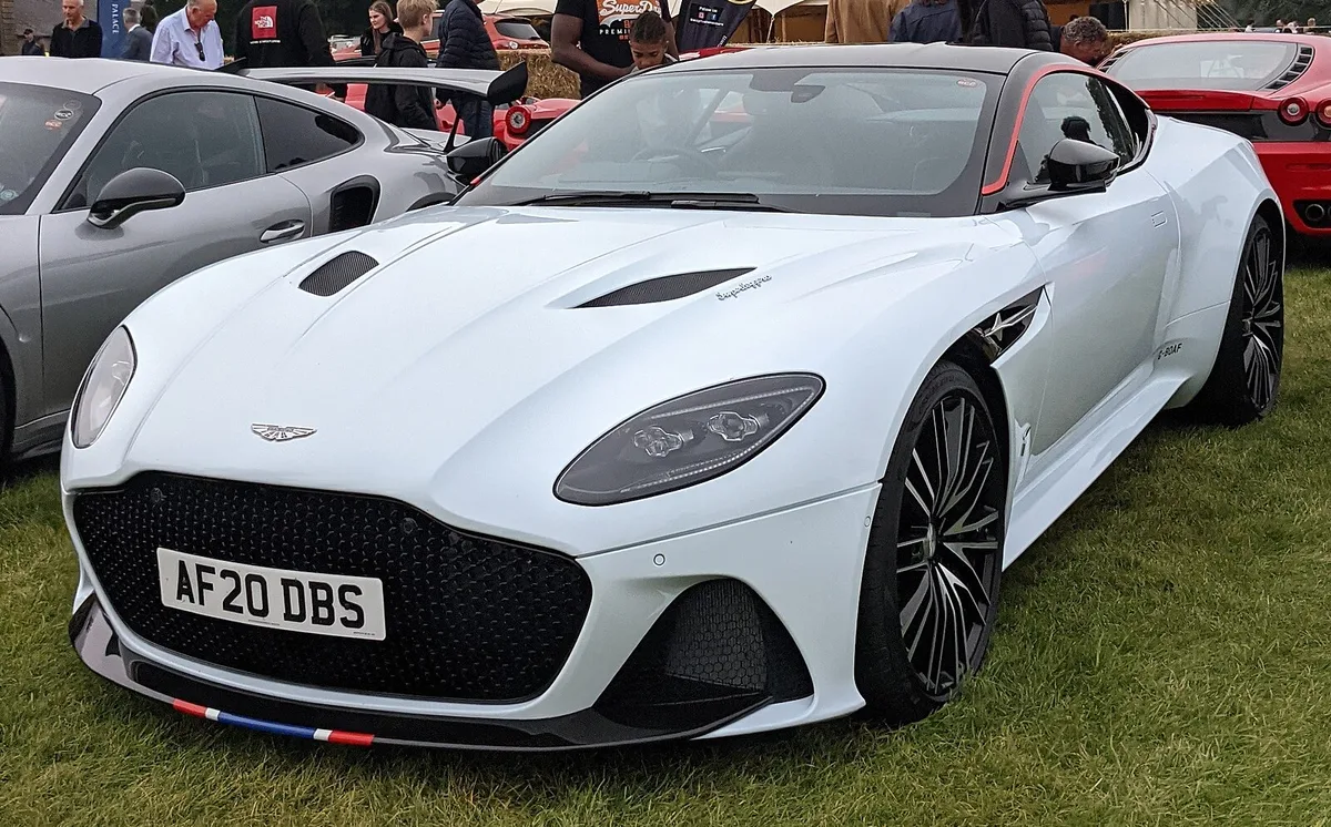 Aston Martin DBS Superleggera