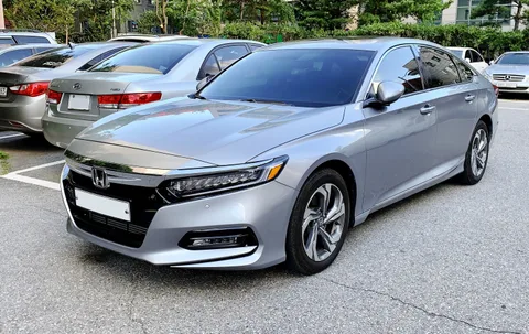 Honda Accord (tenth generation) — 7