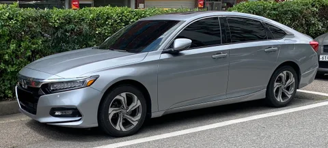 Honda Accord (tenth generation) — 8