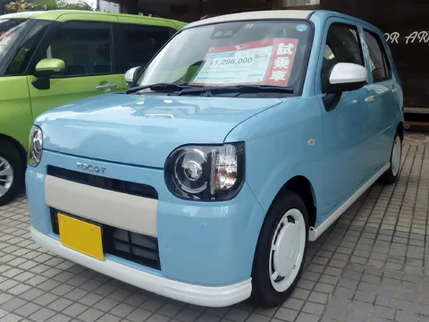 Daihatsu Mira Tocot — 2