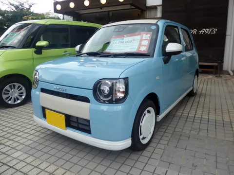 Daihatsu Mira Tocot — 3