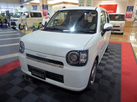 Daihatsu Mira Tocot — 5