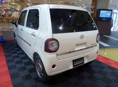 Daihatsu Mira Tocot — 8