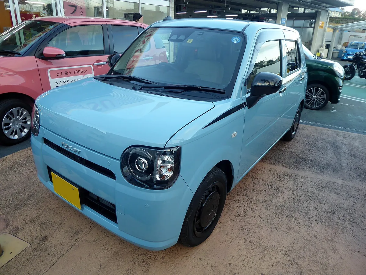 Daihatsu Mira Tocot
