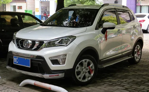 Changan CS15 — 4