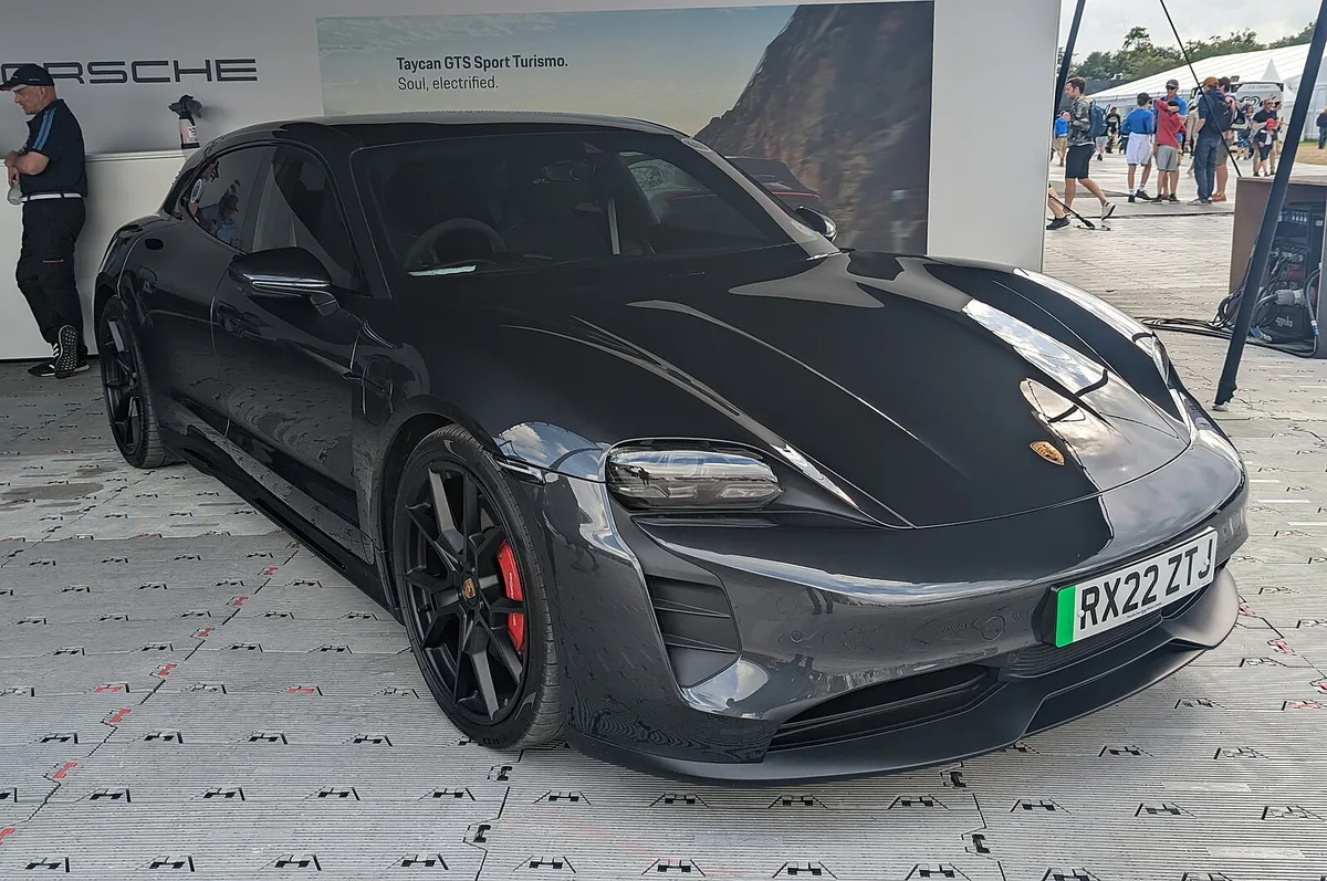 Porsche Taycan