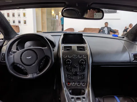 Aston Martin Rapid E — 2
