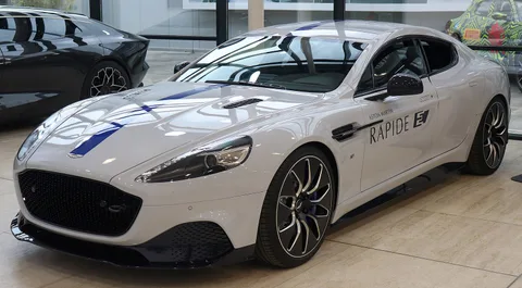 Aston Martin Rapid E — 3