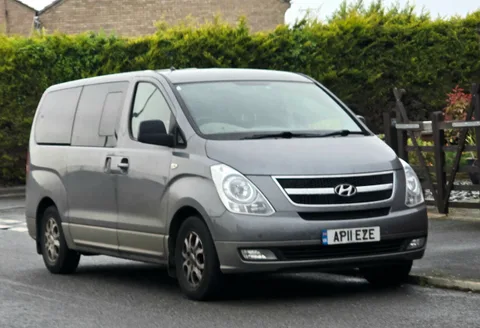 Hyundai i800