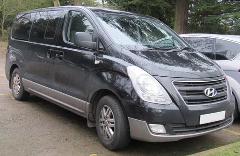 Hyundai i800 — 2
