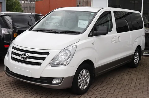 Hyundai i800 — 6