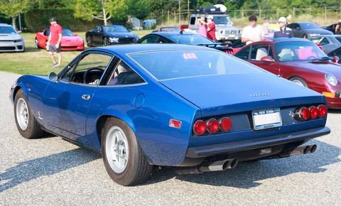 Ferrari 365 GTC/4 — 3