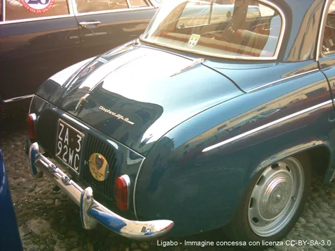Alfa Romeo Dauphine — 3