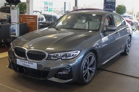 BMW 3 Series (G20) — 7