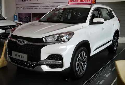 Chery Tiggo 8 — 4