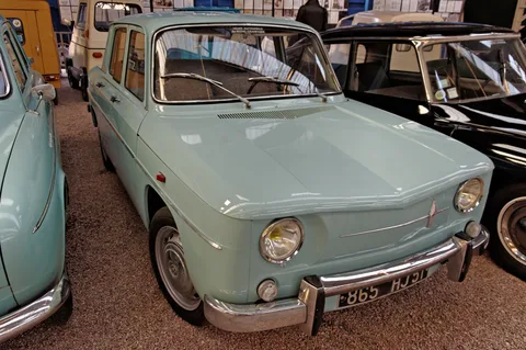 Renault 8 — 3