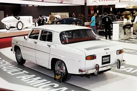 Renault 8 — 6