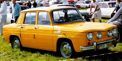 Renault 8 — 8