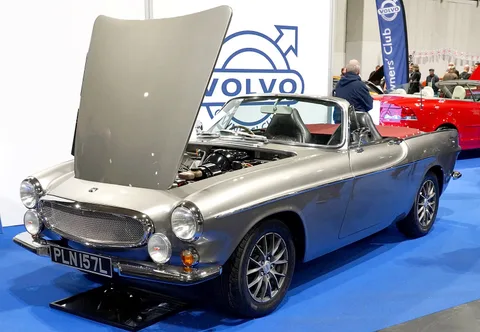 Volvo P1800 — 3