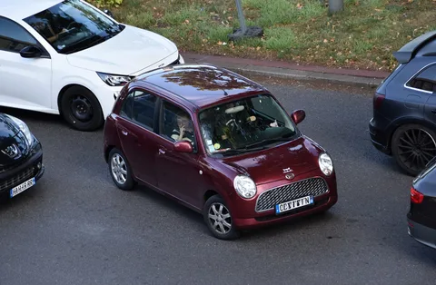 Daihatsu Trevis — 3