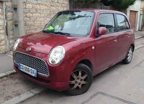Daihatsu Trevis — 6