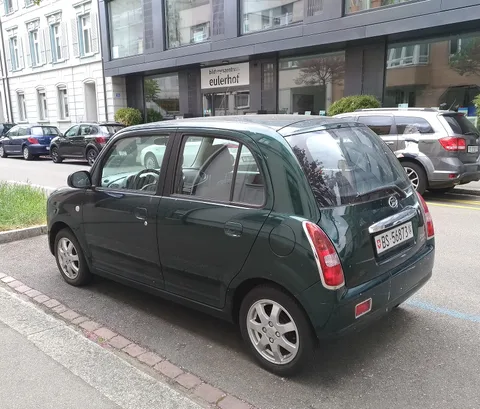 Daihatsu Trevis — 8