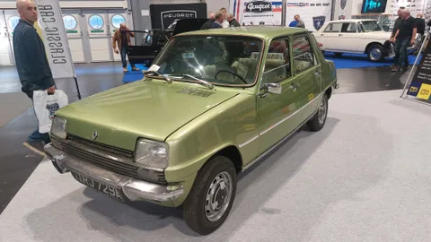 Renault 7 — 2