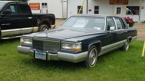 Cadillac Brougham — 5