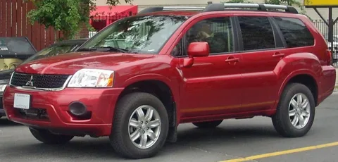 Mitsubishi Endeavor — 5